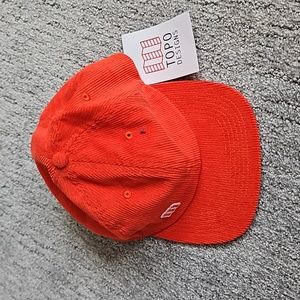 NWT red Topo hat